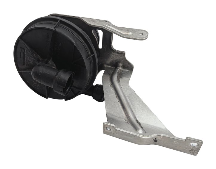 Thumbnail 2: 2012 AUDI A8 (D4 4H) 4.2L (CDRA) ENGINE SECONDARY AIR INJECTION PUMP w/BRACKET