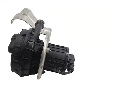 Thumbnail 7: 2012 AUDI A8 (D4 4H) 4.2L (CDRA) ENGINE SECONDARY AIR INJECTION PUMP w/BRACKET