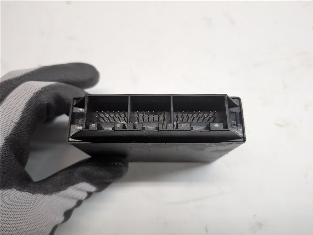 Thumbnail 4: 2011-2012 AUDI A8 (D4 4H) 4.2L (CDRA) ECM BCM CLUSTER KESSY GATEWAY KEY SET