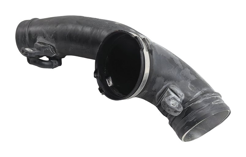 2012 AUDI A8 (D4 4H) 4.2L (CDRA) ENGINE AIR INTAKE DUCT HOSE TUBE