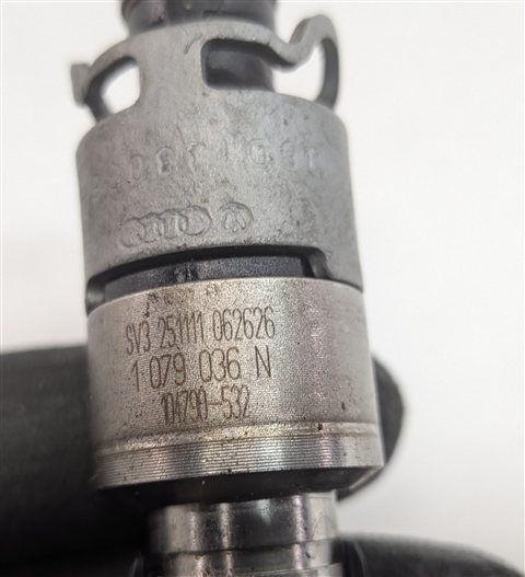 Thumbnail 4: 2011-2018 AUDI A8 S8 R8 RS5 S6 S7 (D4 C7 4H 4S 4G8) V8 ENGINE FUEL INJECTOR SET8