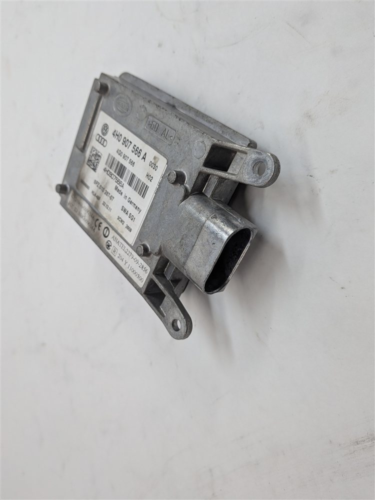 2011-2012 AUDI A8 (D4 4H) RIGHT PASSENGER REAR BLIND SPOT RADAR SENSOR MODULE