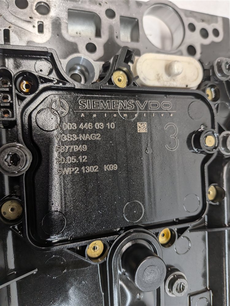 Thumbnail 8: 12-19 MERCEDES C E GLS SL CLS SLK (R172 W204 W212) VALVE BODY w/ CONDUCTOR PLATE