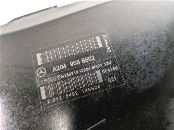 Thumbnail 5: 08-17 MERCEDES B C E CLA CLS GLK SLK (W207 W204 X204 W212) RADIATOR COOLING FAN