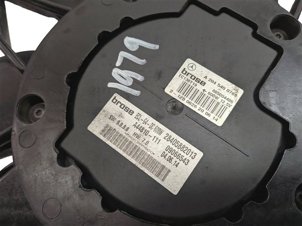 Thumbnail 7: 08-17 MERCEDES B C E CLA CLS GLK SLK (W207 W204 X204 W212) RADIATOR COOLING FAN