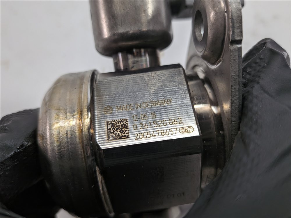 Thumbnail 6: 12-18 MERCEDES C E GLE GLK ML (W204 W207 W212 W166) M276 HIGH PRESSURE FUEL PUMP