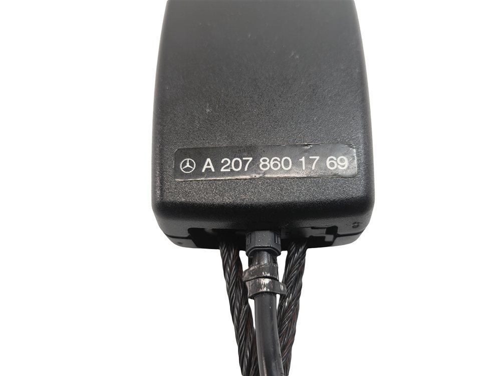 Thumbnail 6: 10-17 C E CLASS (W204 W207) COUPE CONVERTIBLE LEFT DRIVER SEATBELT RECEIVER