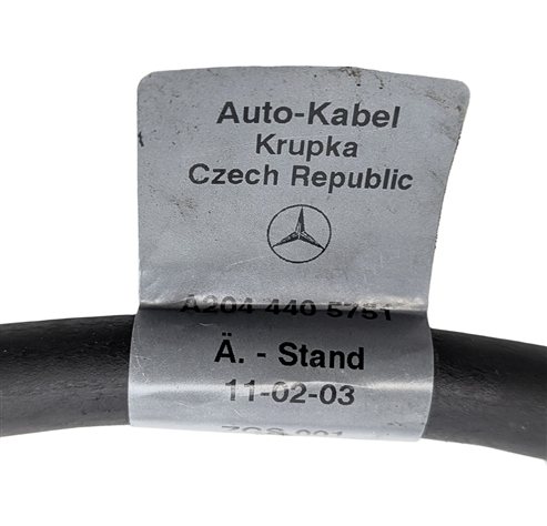 Thumbnail 6: 2013 MERCEDES C350 (W204) 3.5L BATTERY CABLE w/ TERMINAL JUNCTION