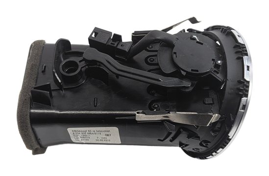 Thumbnail 5: 2013 MERCEDES C350 (W204) FRONT RIGHT PASSENGER DASH HEAT AIR AC VENT (Black)