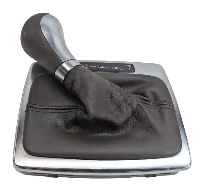 Thumbnail 3: 2013 MERCEDES C350 (W204) CENTER CONSOLE AUTO SHIFTER KNOB BOOT TRIM