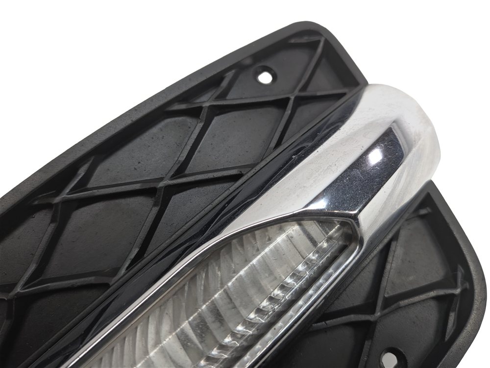 Thumbnail 9: 11-15 MERCEDES C E SLK (A207 C207 W204 W212 R172) LEFT DRL FOGLIGHT LIGHT LAMP