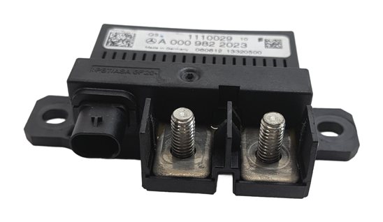 Thumbnail 2: 2013 MERCEDES C350 (W204) 3.5L BATTERY SENSOR IBS CONTROL MODULE COMPUTER