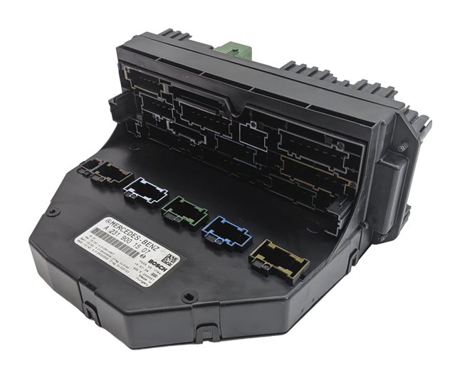 12-13 MERCEDES C300 C350 E350 GLK CLS (W204 X204 W218) SIGNAL ACQUISITION MODULE