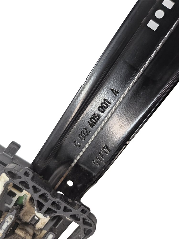 Thumbnail 6: 2014-2020 RANGE ROVER SPORT (L494) REAR RIGHT DOOR WINDOW REGULATOR w/ MOTOR