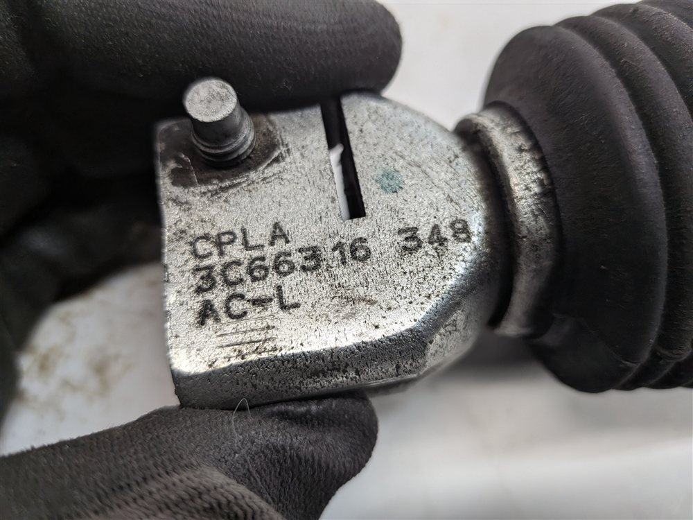 Thumbnail 5: 2017 RANGE ROVER SPORT (L494) STEERING COLUMN INTERMEDIATE SHAFT U-JOINT