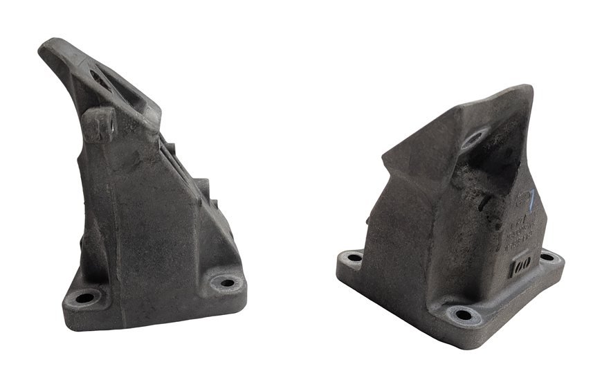 Thumbnail 3: 2017 RANGE ROVER SPORT L494 3.0L SUPER 306PS AJ126 ENGINE MOUNT BRACKET SET/2
