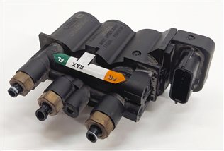 2017 RANGE ROVER SPORT (L494) AIR SUSPENSION VALVE BLOCK SOLENOID MANIFOLD
