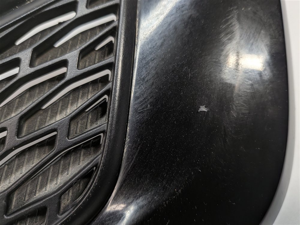Thumbnail 7: 2017 RANGE ROVER SPORT (L494) RIGHT HOOD SIDE VENT SCOOP TRIM (Black)