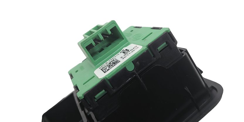 Thumbnail 5: 2017 RANGE ROVER SPORT (L494) REAR SEAT FOLD DOWN RELEASE CONTROL SWITCH PANEL