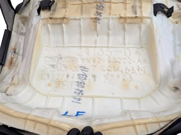Thumbnail 6: 2017 RANGE ROVER SPORT L494 FRONT LEFT DRIVER SEAT BOTTOM CUSHION w/HEAT (Black)