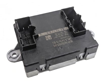Thumbnail 2: 17-19 RANGE ROVER SPORT JAGUAR XF (L494 X260) REAR RIGHT DOOR CONTROL MODULE