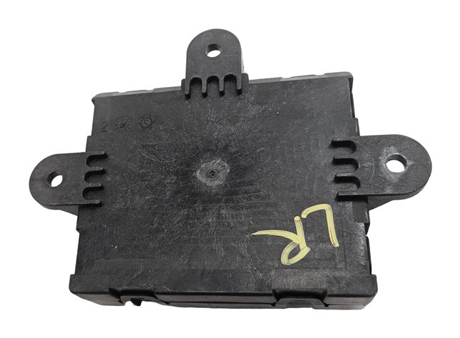 Thumbnail 4: 17-19 RANGE ROVER SPORT JAGUAR XF (L494 X260) REAR LEFT DOOR CONTROL MODULE