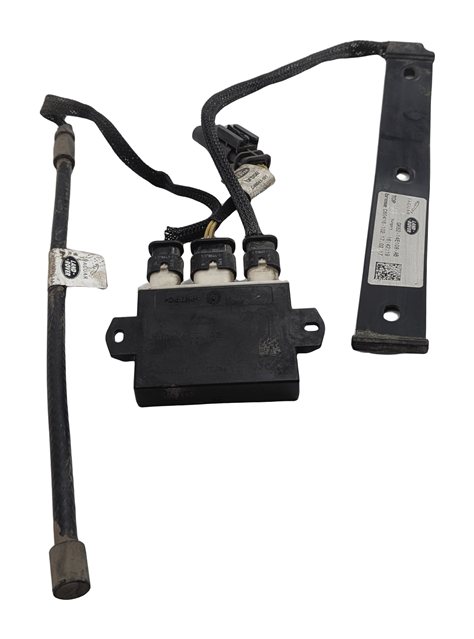 Thumbnail 2: 2017 RANGE ROVER SPORT (L494) PASSIVE KEYLESS ENTRY ANTENNA MODULE w/KICK SENSOR