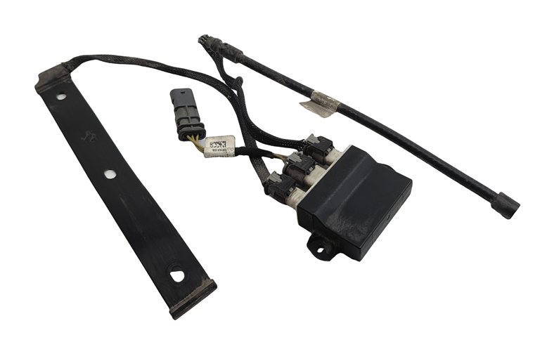 Thumbnail 4: 2017 RANGE ROVER SPORT (L494) PASSIVE KEYLESS ENTRY ANTENNA MODULE w/KICK SENSOR