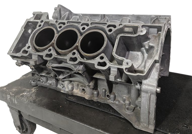 Thumbnail 4: 13-19 JAGUAR XF XJ RANGE ROVER SPORT LR4 3.0L SUPERCHARGED BARE CYLINDER BLOCK