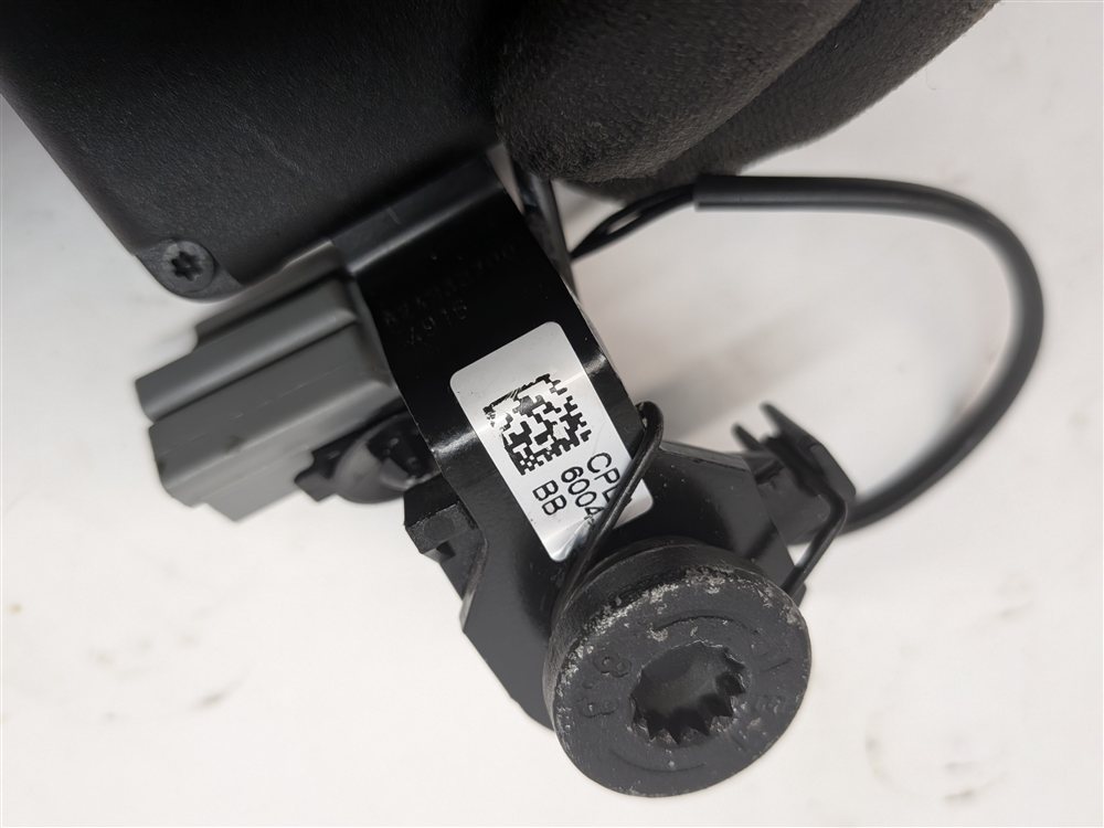 Thumbnail 7: 2017 RANGE ROVER SPORT (L494) REAR 2ND ROW SEAT SEATBELT BUCKLE SET/3 (Black)