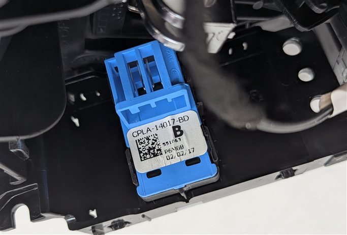 Thumbnail 6: 13-22 ROVER SPORT DISCOVERY L404 L462 L494 LEFT FRONT OR REAR INTERIOR HANDLE