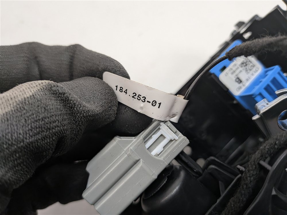 Thumbnail 7: 13-22 ROVER SPORT DISCOVERY L404 L462 L494 LEFT FRONT OR REAR INTERIOR HANDLE