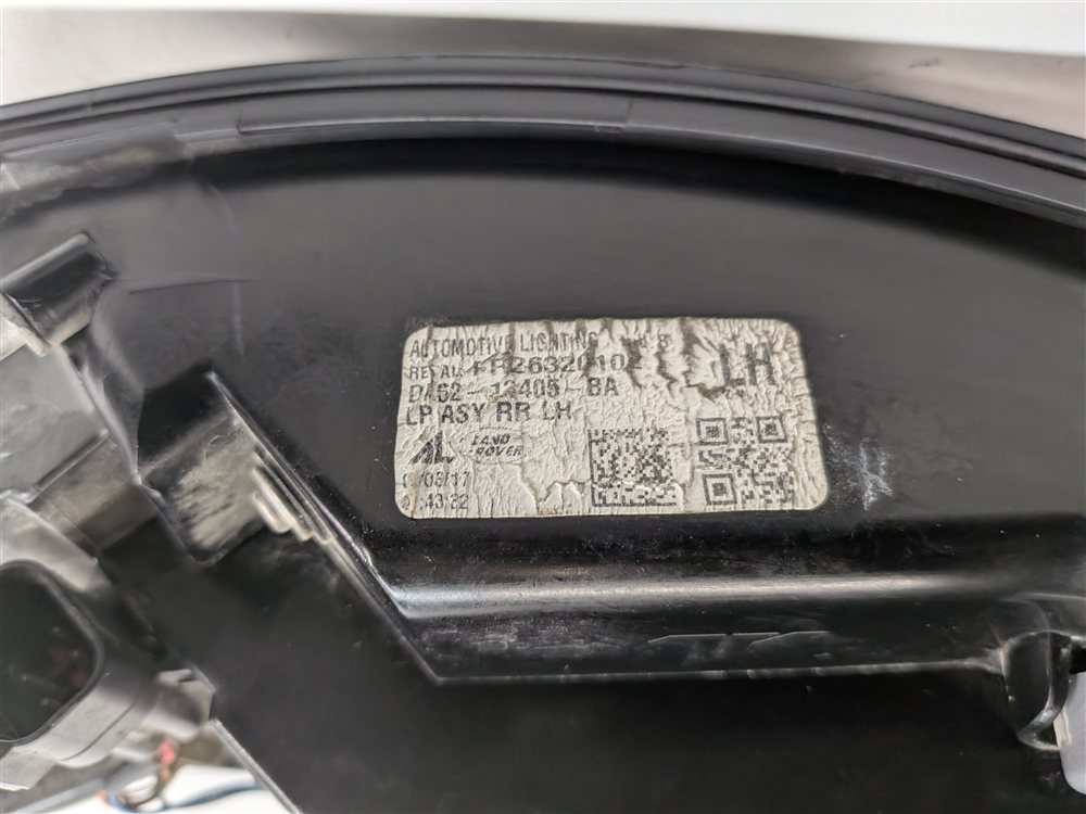 Thumbnail 7: 15-17 RANGE ROVER SPORT L494 REAR LEFT UPPER QUARTER TAILLIGHT TAIL LIGHT LAMP