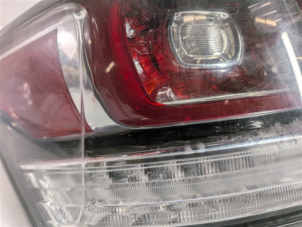 Thumbnail 9: 15-17 RANGE ROVER SPORT L494 REAR LEFT UPPER QUARTER TAILLIGHT TAIL LIGHT LAMP