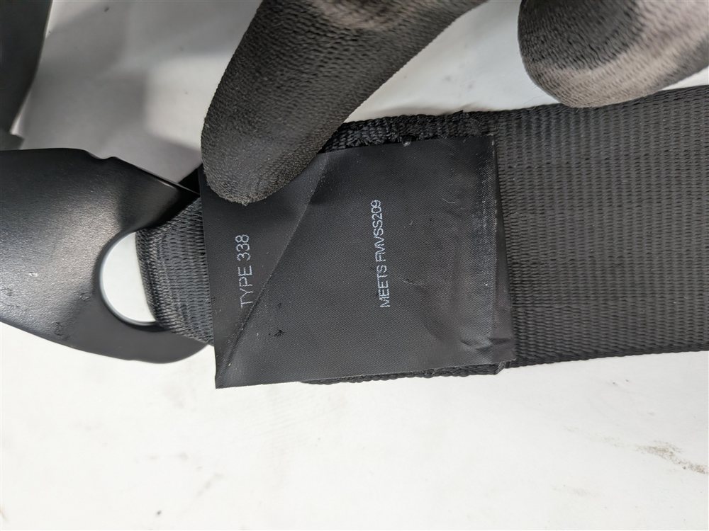 Thumbnail 9: 2017 RANGE ROVER SPORT L494 REAR 2ND ROW CENTER SEAT SEATBELT RETRACTOR (Black)