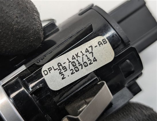 Thumbnail 6: 2017 RANGE ROVER SPORT (L494) DASH GLOVE BOX COMPARTMENT RELEASE SWITCH