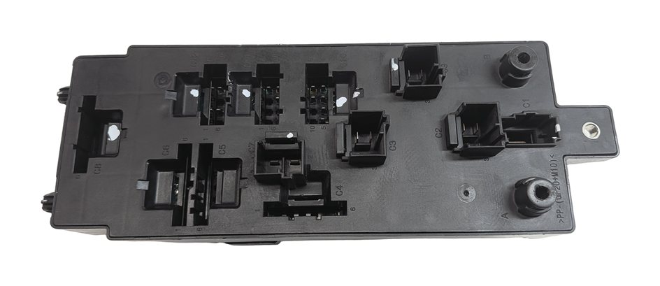 Thumbnail 5: 2017 RANGE ROVER SPORT (L494) 3.0L INTERIOR PASSENGER CABIN FUSE BOX RELAY