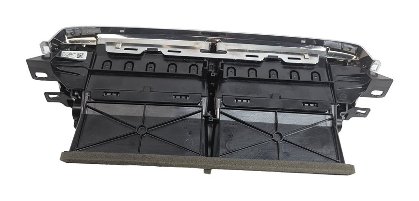 Thumbnail 4: 2017 RANGE ROVER SPORT (L494) FRONT CENTER DASH HEAT AIR AC VENT (Black)