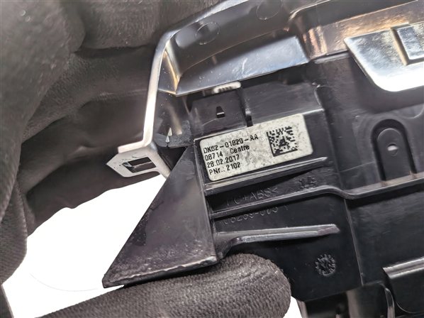 Thumbnail 7: 2017 RANGE ROVER SPORT (L494) FRONT CENTER DASH HEAT AIR AC VENT (Black)