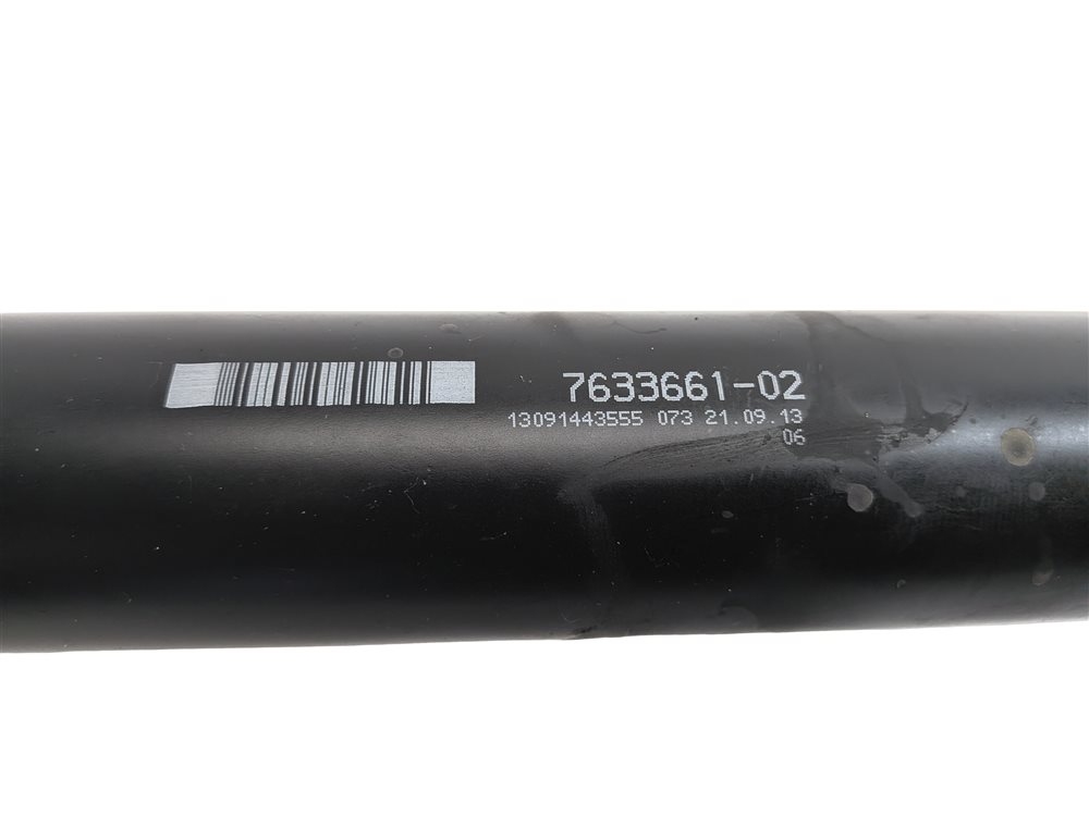 Thumbnail 5: 14-16 BMW 428i (F32) COUPE - RWD A/T REAR DRIVESHAFT DRIVELINE DRIVE LINE SHAFT