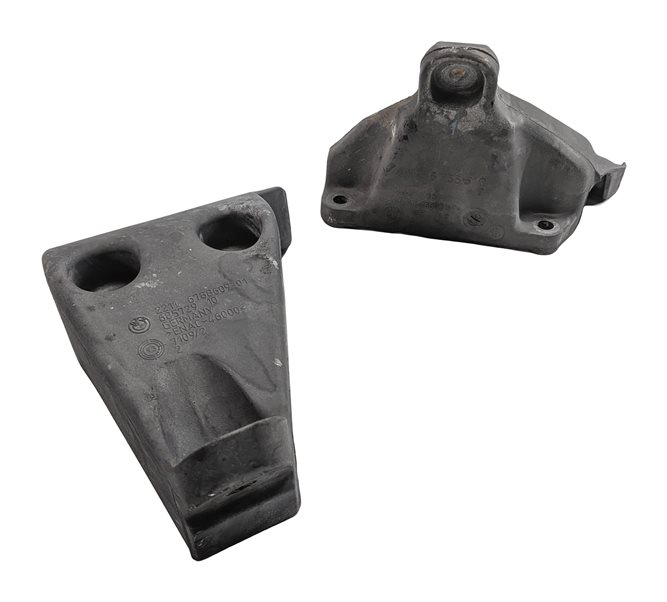 2014 BMW 428I (F32) 2.0L (N26) ENGINE MOTOR MOUNT BRACKET SET/2