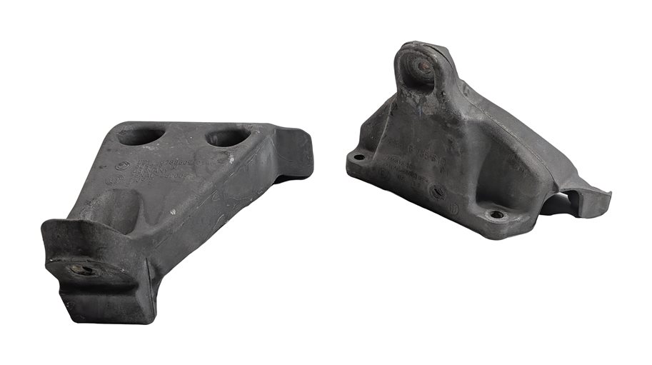 Thumbnail 2: 2014 BMW 428I (F32) 2.0L (N26) ENGINE MOTOR MOUNT BRACKET SET/2