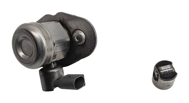 Thumbnail 2: 12-18 BMW 320i 328i 428i 528i X1 X3 X5 Z4 2.0L N20 TURBO MECHANICAL FUEL PUMP