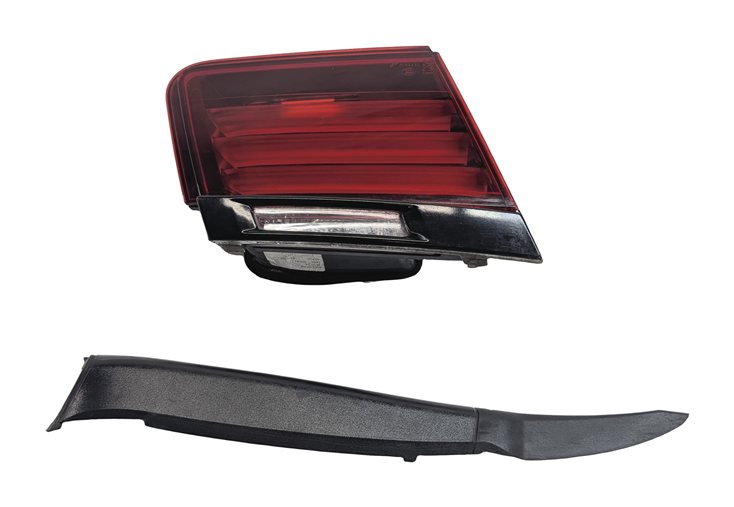 Thumbnail 3: 13-15 BMW 740i 750i 760i ACTIVEHYBRID-7 B7 (F01 F02 F04) LEFT INNER TAILLIGHT