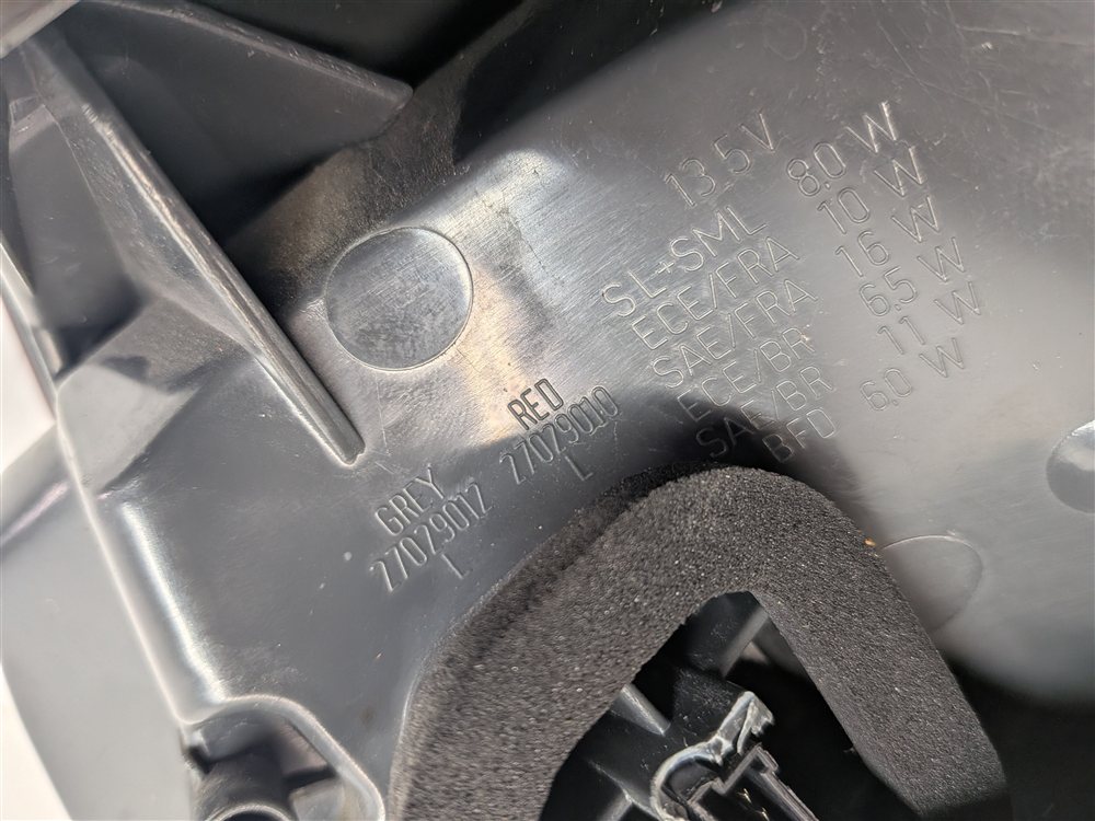 Thumbnail 9: 13-15 BMW 7 SERIES (F01 F02 F04) REAR LEFT DRIVER OUTER TAILLIGHT BRAKE LIGHT