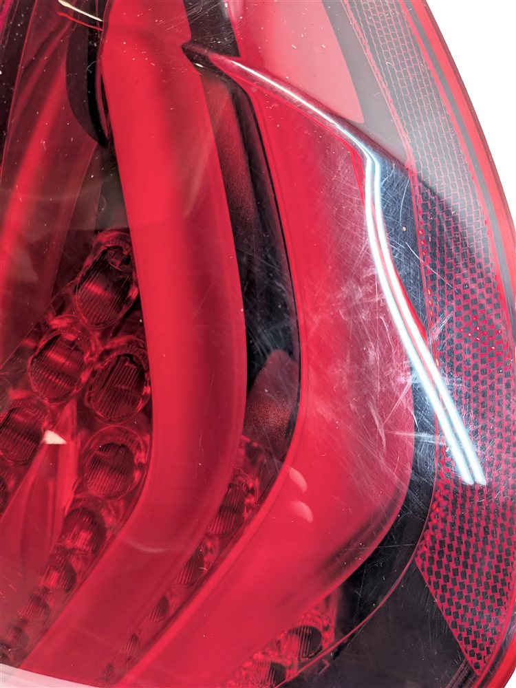 Thumbnail 13: 13-15 BMW 7 SERIES F01 F02 F04 REAR RIGHT PASSENGER OUTER TAILLIGHT BRAKE LIGHT