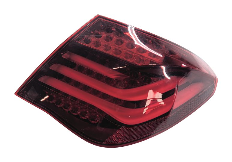 Thumbnail 3: 13-15 BMW 7 SERIES F01 F02 F04 REAR RIGHT PASSENGER OUTER TAILLIGHT BRAKE LIGHT