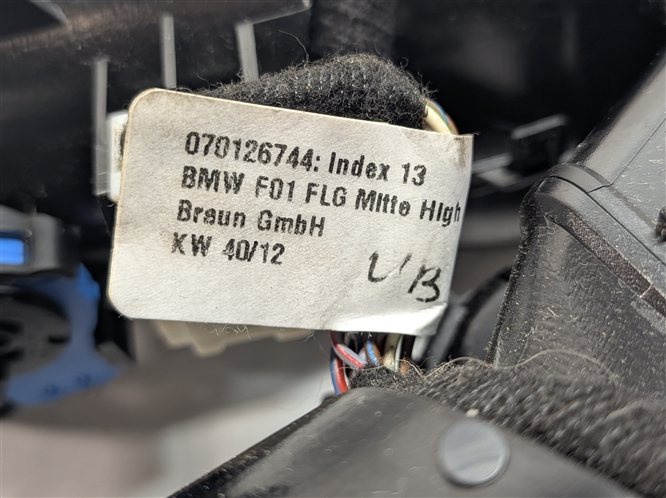 Thumbnail 6: 2013 BMW 750LI (F01) FRONT CENTER DASH HEAT AIR AC HVAC VENT (Black)