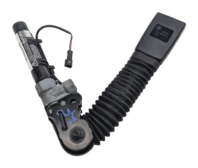 Thumbnail 5: 2013-2016 BMW 5 7 SERIES (F01 F10) FRONT LEFT DRIVER SEATBELT BUCKLE RECEIVER