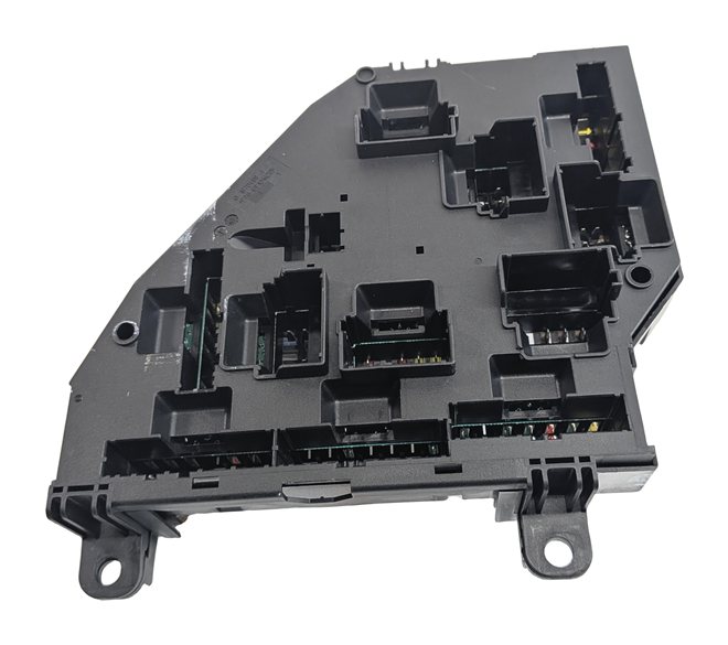 Thumbnail 5: 2013 BMW 750LI (F01) 4.4L REAR BATTERY POWER DISTRIBUTION FUSE BOX JUNCTION